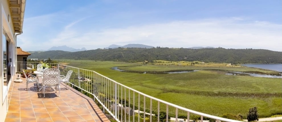 4 Bedroom Property for Sale in Wilderness Central Western Cape
